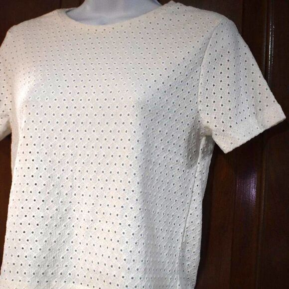 Zara White Short Sleeve Blouse Size Medium Minimalist Chic Summer Top - Picture 8 of 14